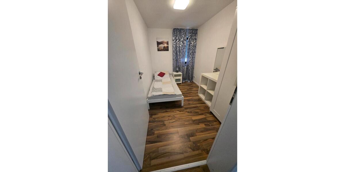 Wohnen auf Zeit Erlensee - 6 Zimmer, 160 m&sup2;, 30&euro; | Angebot:26624813
