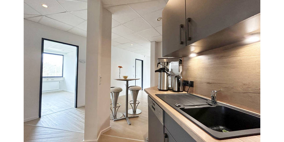 Gewerbeobjekt Braak - 1 Zimmer, 11 m&sup2;, 275&euro; | Angebot:25704554