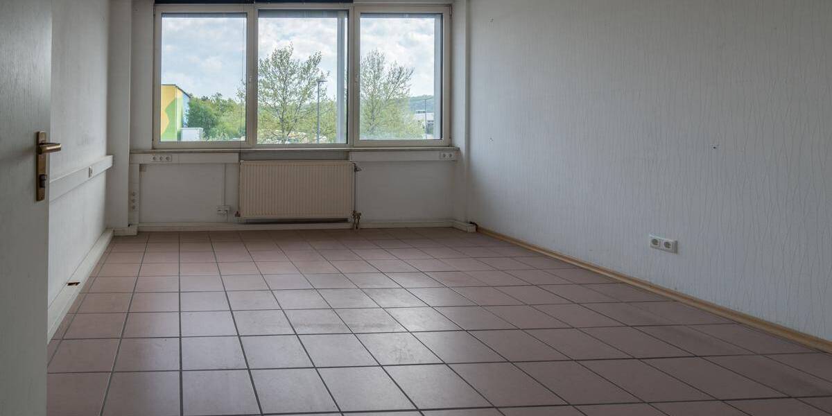 Gewerbeobjekt Würzburg Dürrbachau - 1.175&euro; | Angebot:25747369
