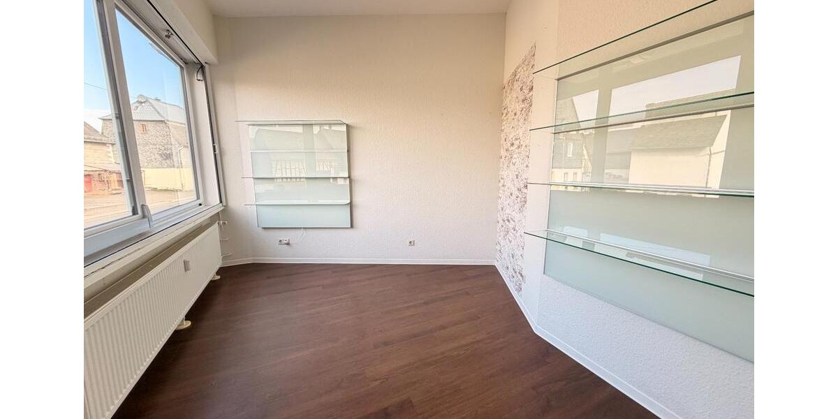 Gewerbeobjekt Sohren - 600&euro; | Angebot:25705437