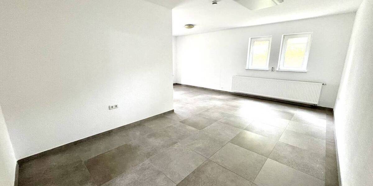 Etagenwohnung Kaiserslautern Innenstadt - 2 Zimmer, 82 m&sup2;, 820&euro; | Angebot:26514986