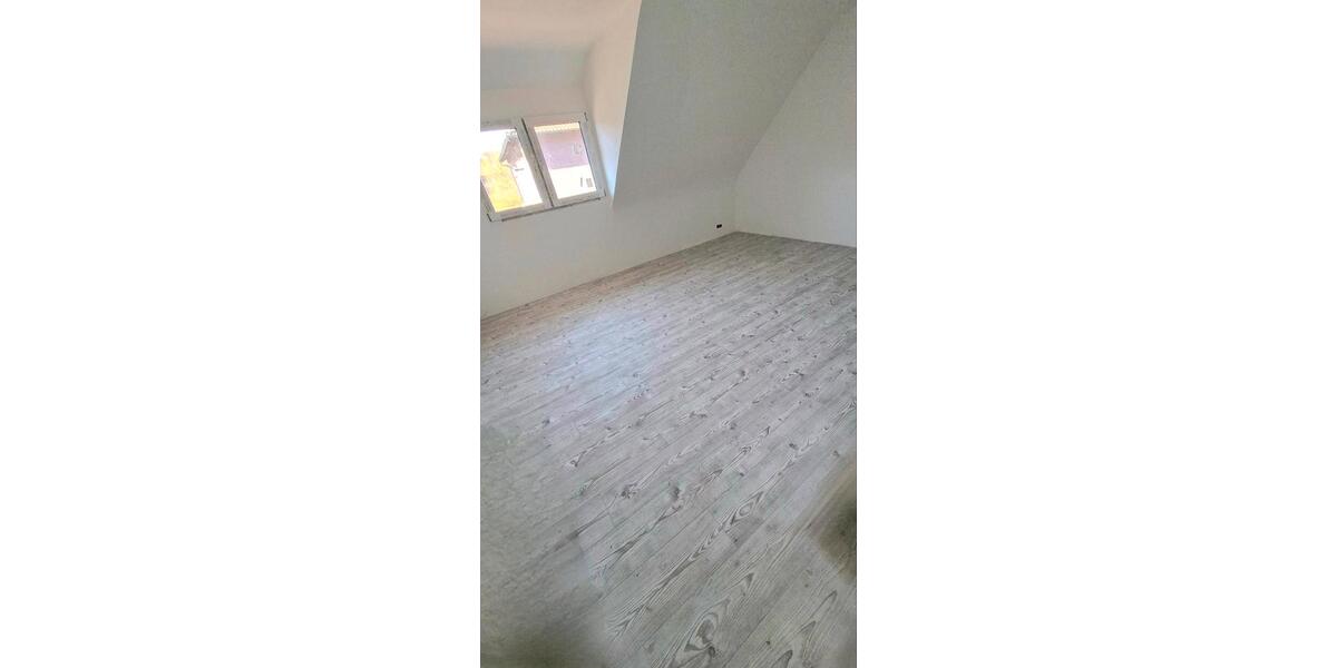 Maisonettenwohnung Niefern-Öschelbronn Öschelbronn - 4 Zimmer, 90 m&sup2;, 1.100&euro; | Angebot:26702458