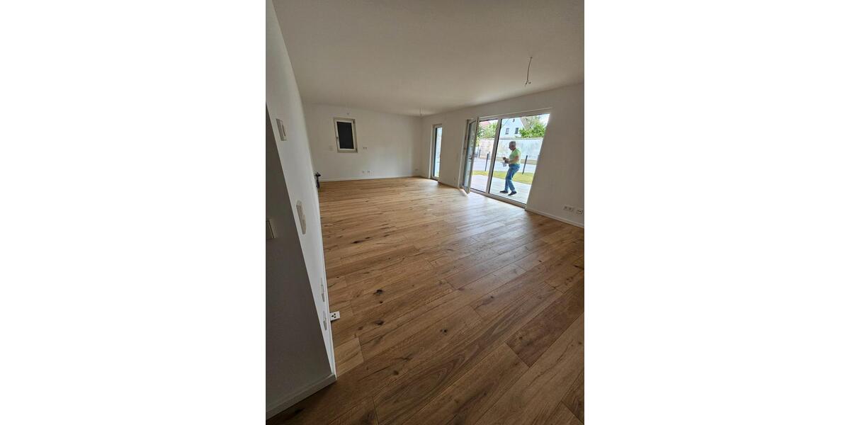 Terrassenwohnung Bad Kreuznach Bad Münster am Stein-Ebernburg - 3 Zimmer, 90 m&sup2;, 1.200&euro; | Angebot:26670997