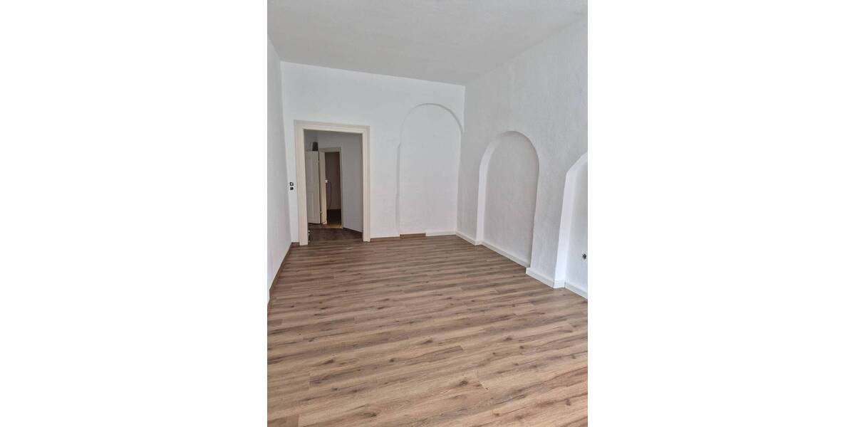 Etagenwohnung Torgau - 5 Zimmer, 155 m&sup2;, 852&euro; | Angebot:26583547