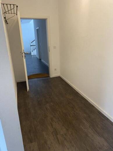 komplett Renovierte Wohnung