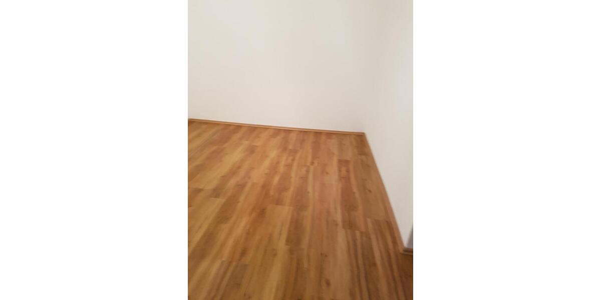 Wohnen auf Zeit Albstadt - 4 Zimmer, 137 m&sup2;, 1.053&euro; | Angebot:24599244