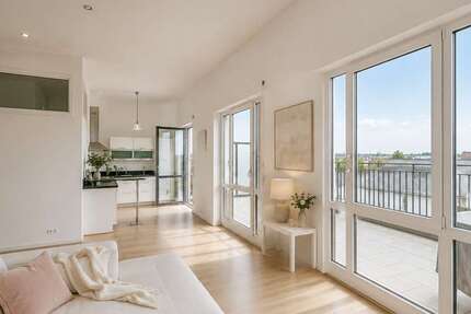 Wohnung Germering - 2 Zimmer, 88 m&sup2;, 1.860&euro; | Angebot:27272613