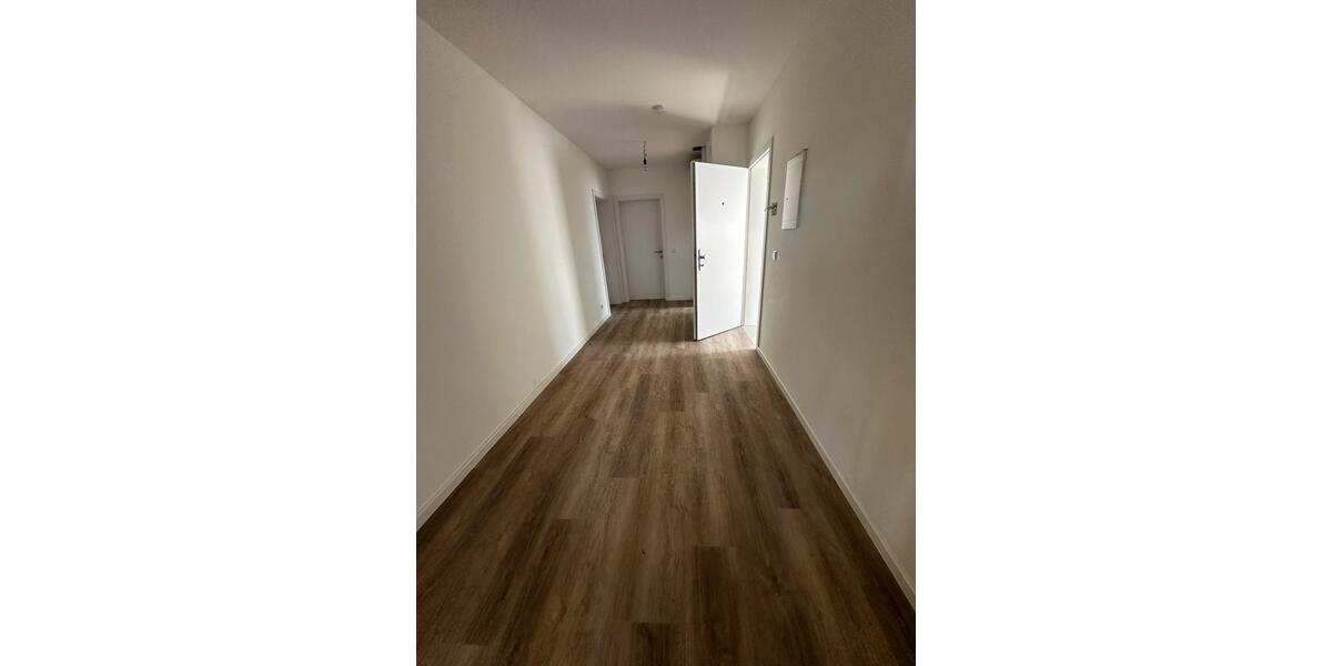 Etagenwohnung Hockenheim - 3 Zimmer, 90 m&sup2;, 1.250&euro; | Angebot:26498666