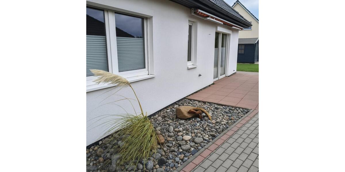 Bungalow Steinhagen - 5 Zimmer, 140 m&sup2;, 1.550&euro; | Angebot:24104387
