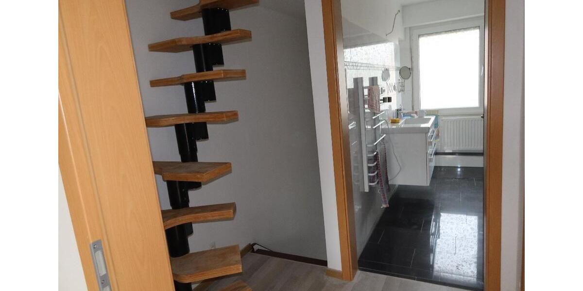 Etagenwohnung Viersen Hülsdonk - 3 Zimmer, 94 m&sup2;, 1.100&euro; | Angebot:26137559