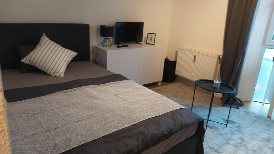 Wohnen auf Zeit Düsseldorf Stadtbezirk 8 - 1 Zimmer, 27 m&sup2;, 720&euro; | Angebot:10418764