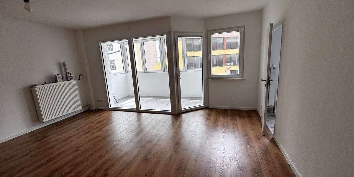 Etagenwohnung Frankfurt Innenstadt - 1 Zimmer, 42 m&sup2;, 908&euro; | Angebot:26779867