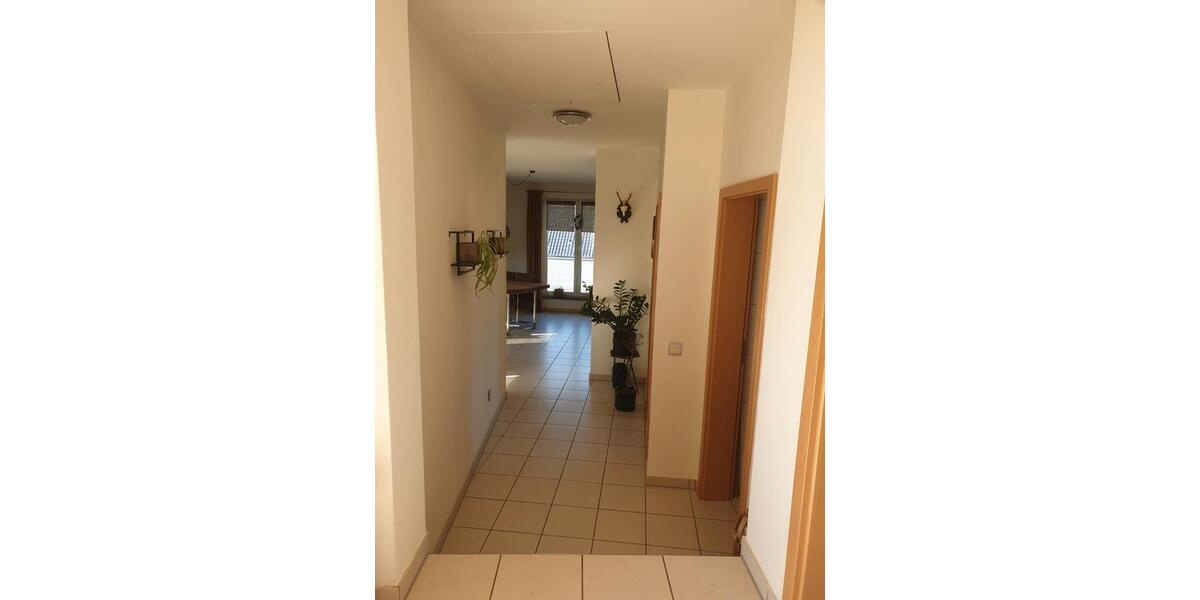 Dachgeschoßwohnung Gangelt - 2 Zimmer, 105 m&sup2;, 825&euro; | Angebot:26381615