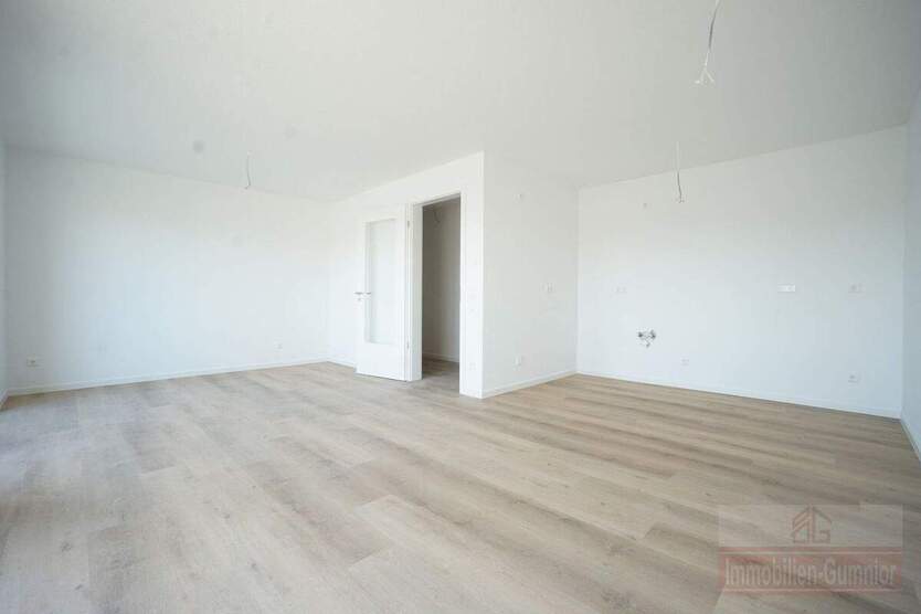 IMMOBILIEN GUMNIOR präsentiert: helle 3-Zimmer-Dachgeschosswohnung in Rheine 3 zimmer