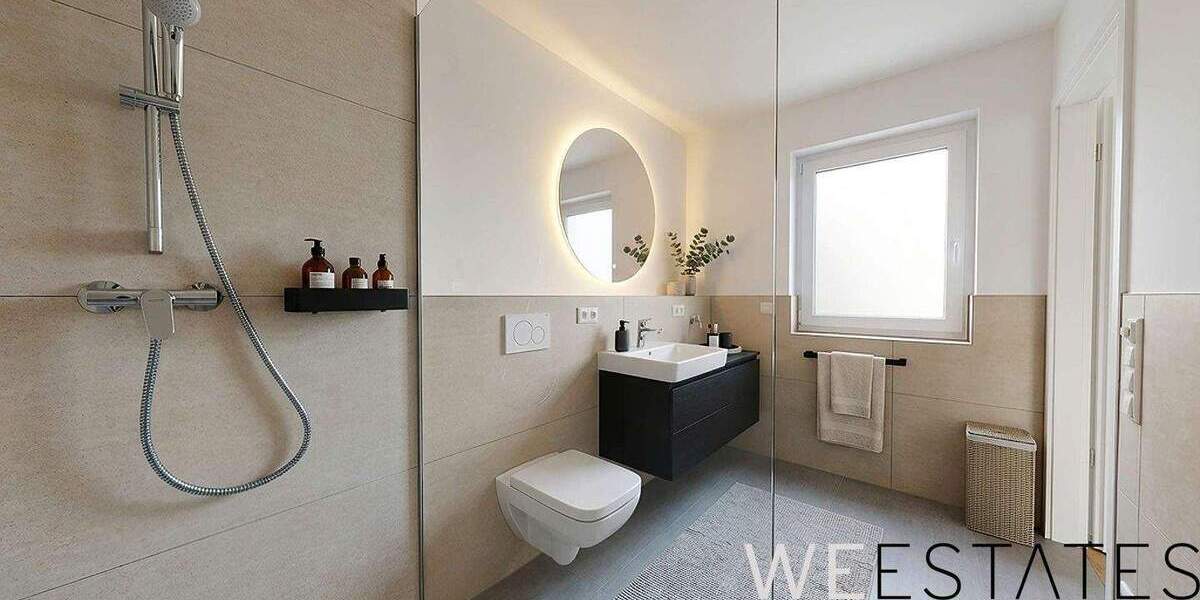 Etagenwohnung Düsseldorf Eller - 2 Zimmer, 60 m&sup2;, 1.145&euro; | Angebot:25683485
