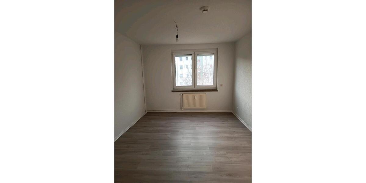 Etagenwohnung Zerbst (Anhalt) - 3 Zimmer, 60 m&sup2;, 630&euro; | Angebot:24178999