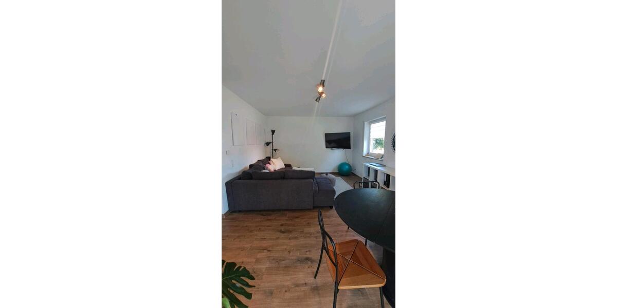 Hochparterre Lörrach Brombach - 2 Zimmer, 60 m&sup2;, 990&euro; | Angebot:26551900