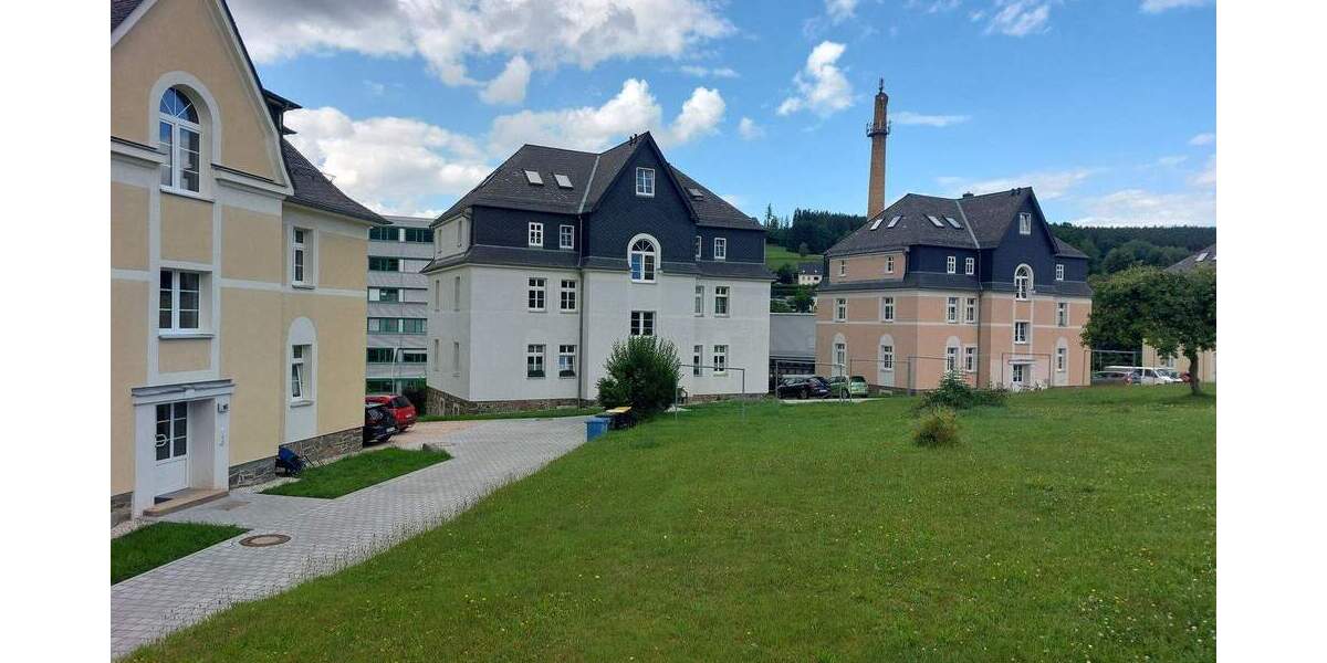 Etagenwohnung Gornsdorf - 5 Zimmer, 120 m&sup2;, 750&euro; | Angebot:25660629