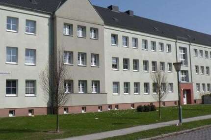 Wohnung zum Mieten in Stralsund 424,32 € 53.04 m² 2 zimmer