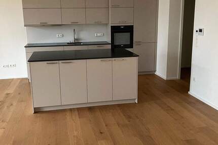 ERSTBEZUG - 3 Zimmer inkl. moderner Küche 3 zimmer