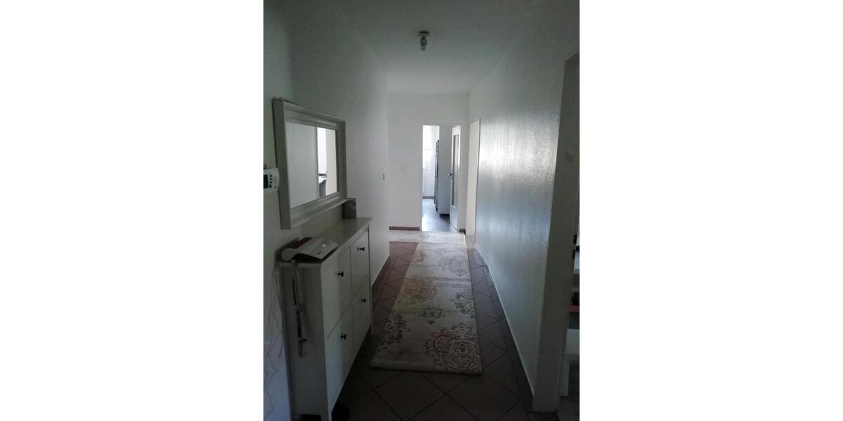 Etagenwohnung Duisburg Duisburg-Mitte - 3 Zimmer, 101 m&sup2;, 1.050&euro; | Angebot:26020325