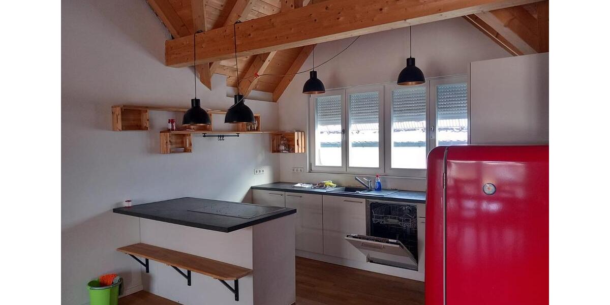 Dachgeschoßwohnung Burgheim - 2 Zimmer, 70 m&sup2;, 1.150&euro; | Angebot:24561656