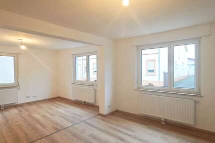 Wohnung zum Mieten in Ottersheim 625 € 66 m² 2.5 zimmer