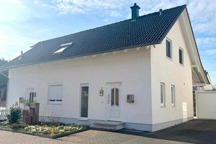 Haus mit EinliegerWohnung zu vermieten