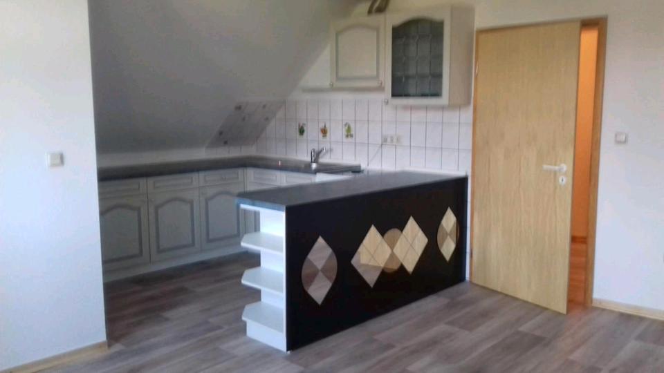 Dachgeschoßwohnung Blankenburg (Harz) - 2 Zimmer, 39 m&sup2;, 250&euro; | Angebot:24680275