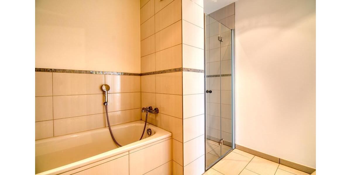 Einfamilienhaus Langenhagen - 2.5 Zimmer, 87 m&sup2;, 1.200&euro; | Angebot:25972272