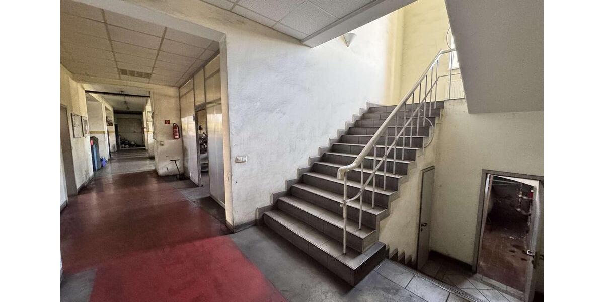 Gewerbeobjekt Schwerin Neumühle - 1.700&euro; | Angebot:23274222