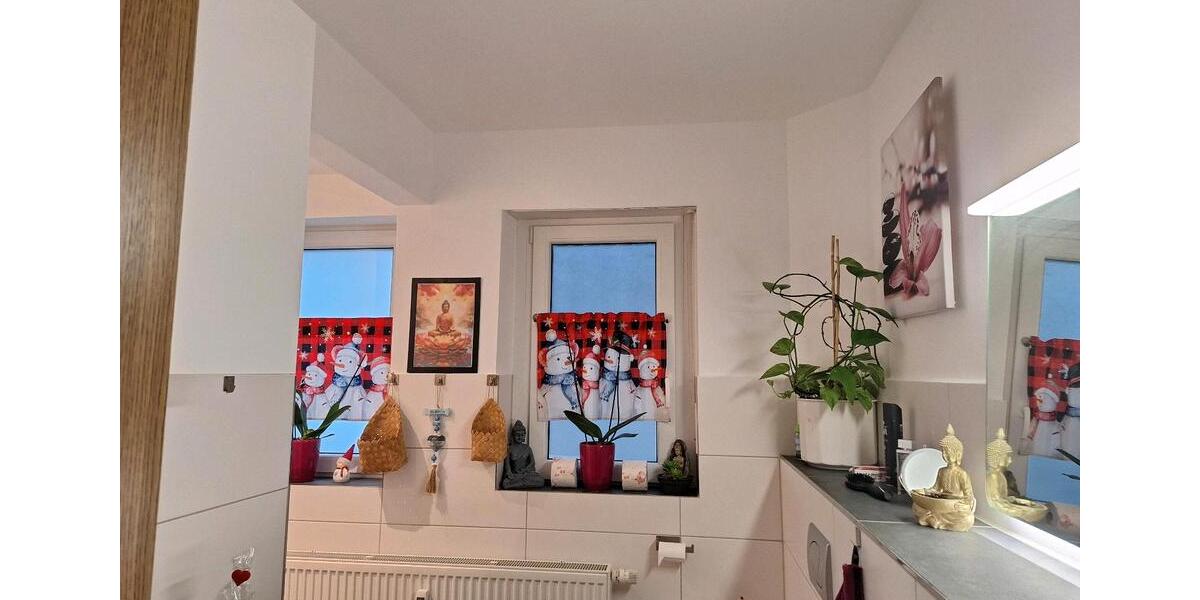 Erdgeschoßwohnung Schlüsselfeld - 3 Zimmer, 80 m&sup2;, 1.200&euro; | Angebot:26481233