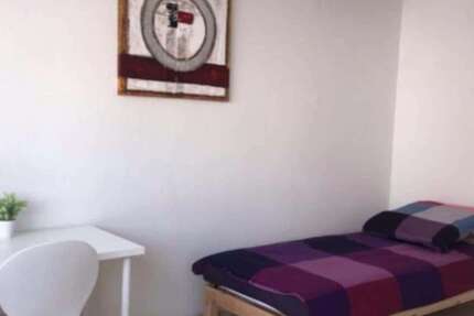 Zimmer Bremen Mitte - 700&euro; | Angebot:27293069