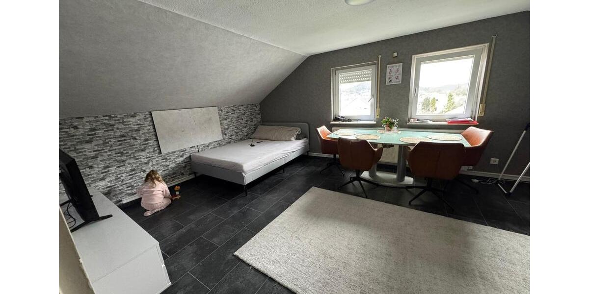 Dachgeschoßwohnung Gaildorf - 2 Zimmer, 66 m&sup2;, 650&euro; | Angebot:25181088