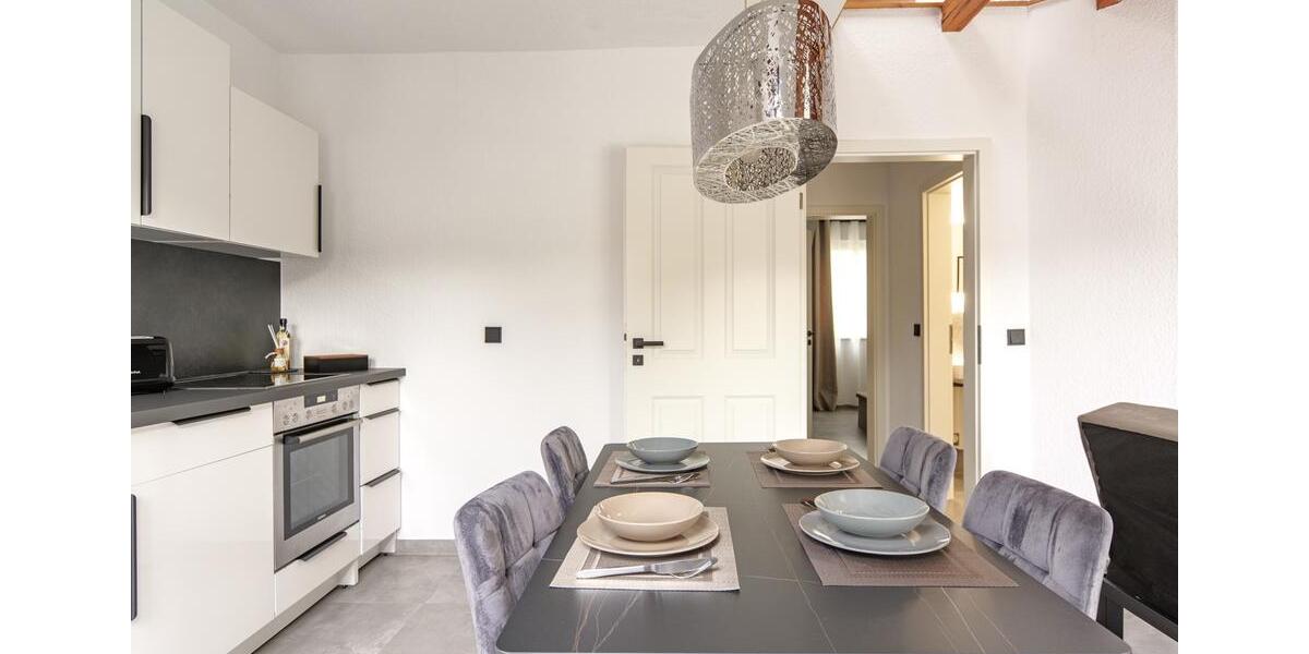 Dachgeschoßwohnung Essen Huttrop - 3 Zimmer, 75 m&sup2;, 70&euro; | Angebot:26339407