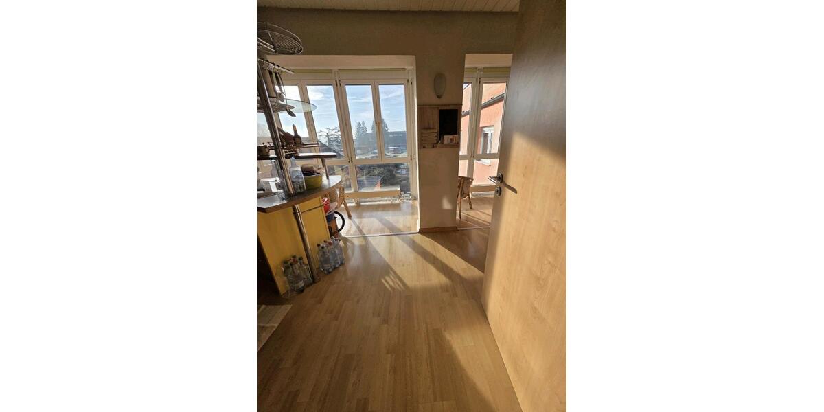 Maisonettenwohnung Stadtlauringen - 4.5 Zimmer, 130 m&sup2;, 1.000&euro; | Angebot:26037147