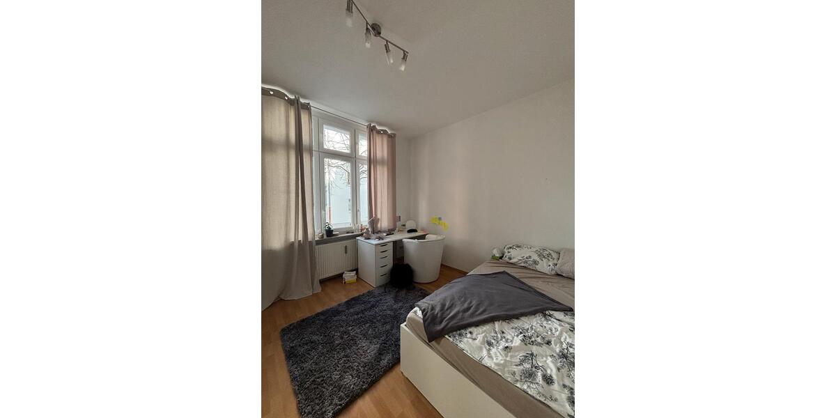 Erdgeschoßwohnung Osnabrück - 3 Zimmer, 17 m&sup2;, 345&euro; | Angebot:25921416