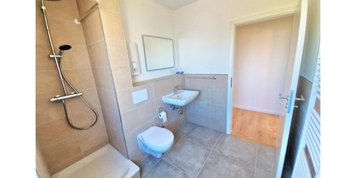 Etagenwohnung Trier Kürenz - 3 Zimmer, 83 m&sup2;, 1.100&euro; | Angebot:26699779
