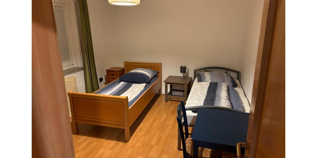 Erdgeschoßwohnung Geeste - 7 Zimmer, 150 m&sup2;, 20&euro; | Angebot:25841548