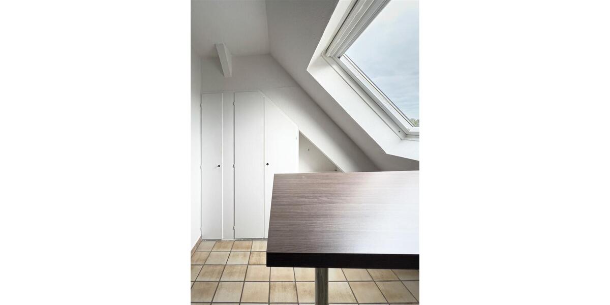 Dachgeschoßwohnung Meerbusch Necklenbroich - 2 Zimmer, 75 m&sup2;, 1.100&euro; | Angebot:24497958