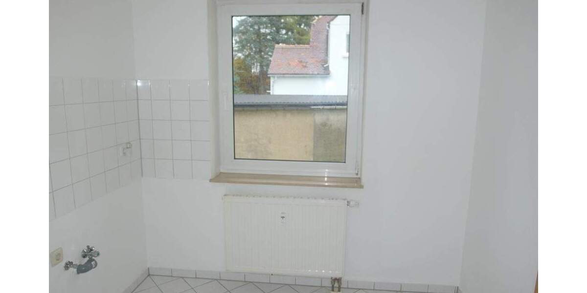 Ruhige 3-Zimmer-Wohnung mit Terrasse, separater Küche und Laminatboden am Rande von Königsbrück 3 zimmer