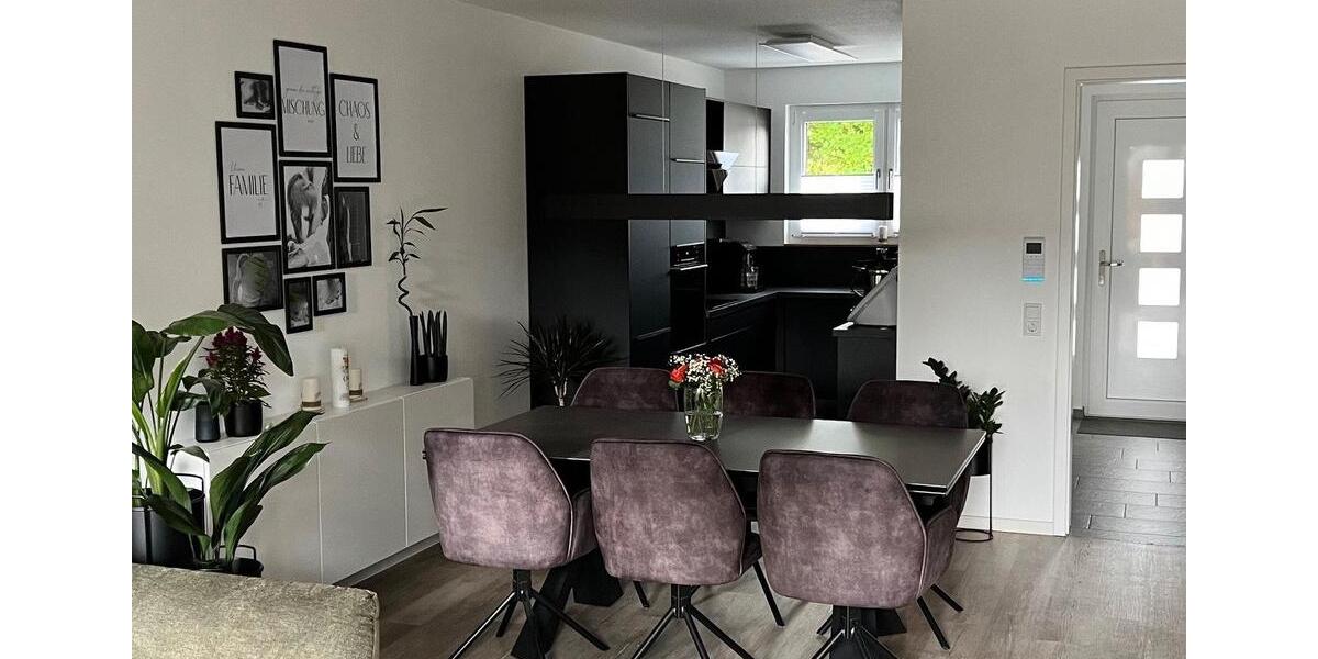 Terrassenwohnung Bad Münder am Deister - 6 Zimmer, 145 m&sup2;, 1.700&euro; | Angebot:26578126
