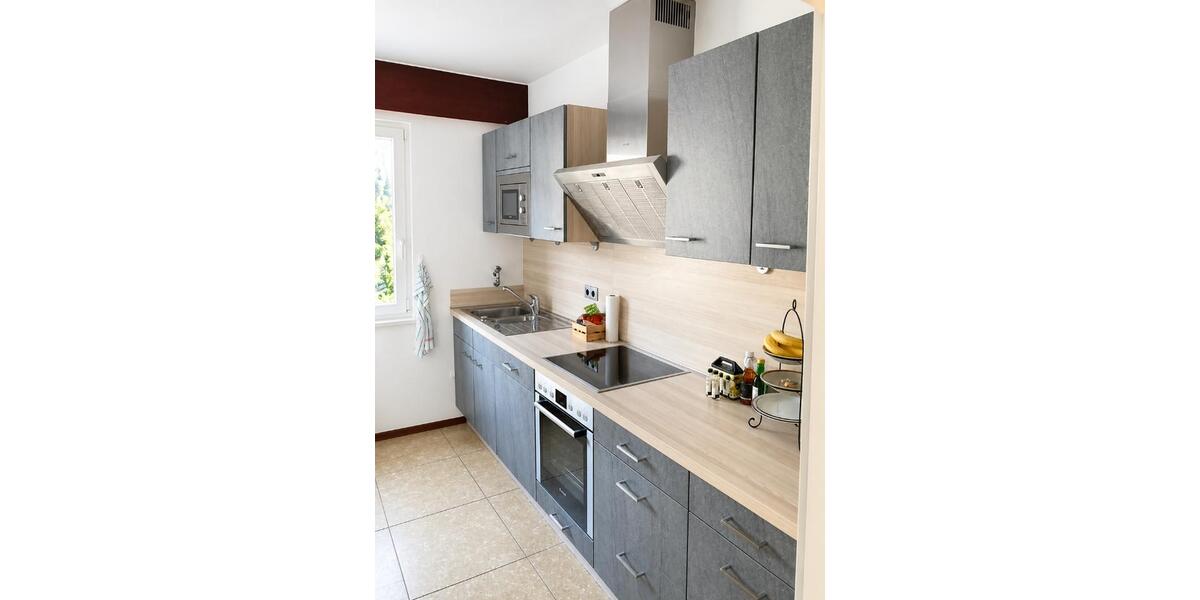 Etagenwohnung Trier Kürenz - 3 Zimmer, 100 m&sup2;, 1.100&euro; | Angebot:26347963