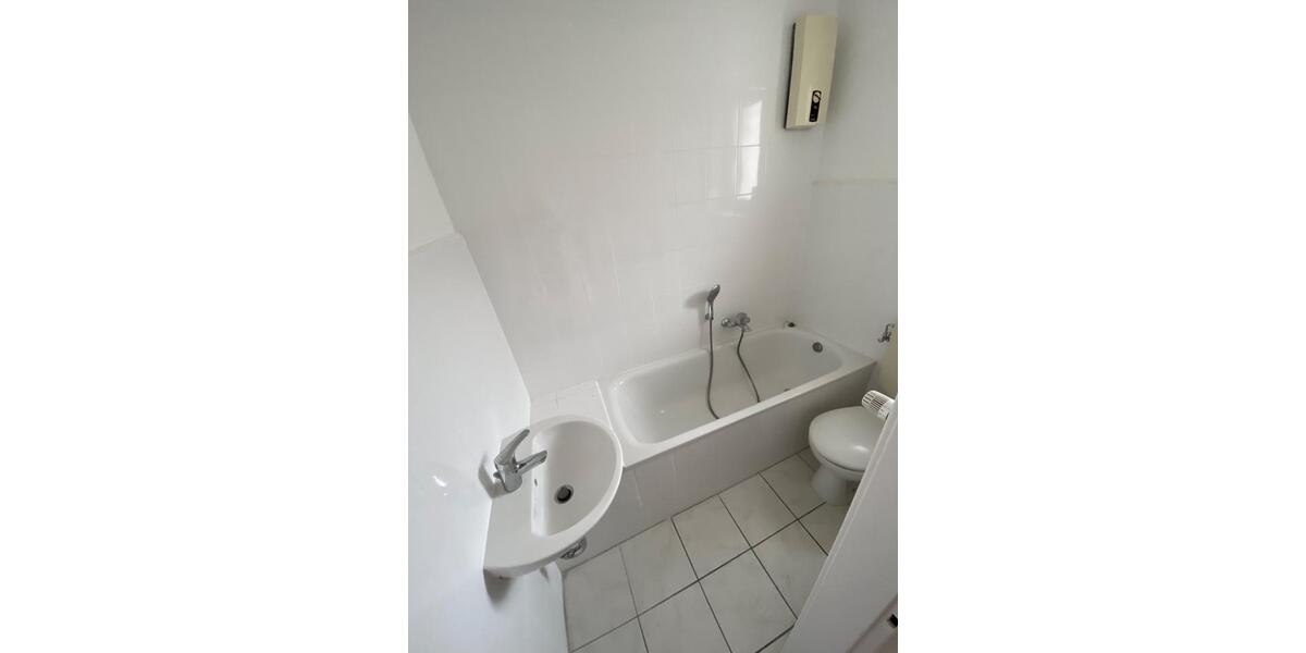 Etagenwohnung Essen Südviertel - 1 Zimmer, 30 m&sup2;, 435&euro; | Angebot:26647374