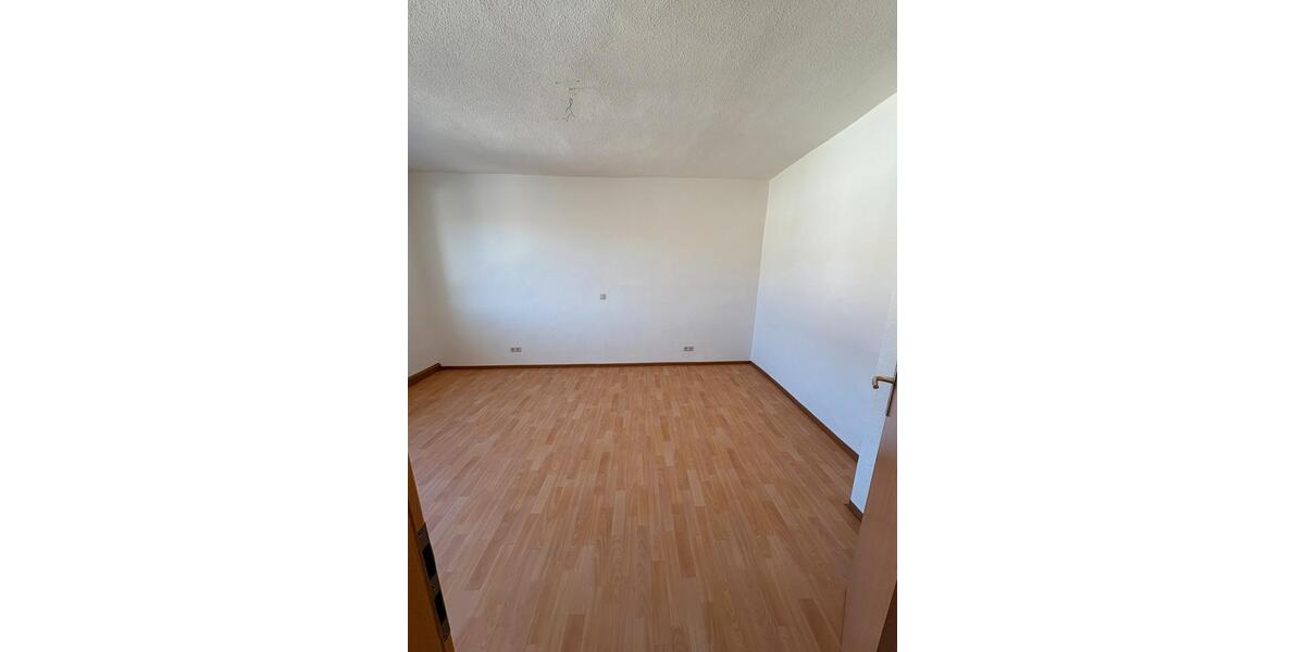 Etagenwohnung Krayenberggemeinde - 2 Zimmer, 46 m&sup2;, 490&euro; | Angebot:25047681