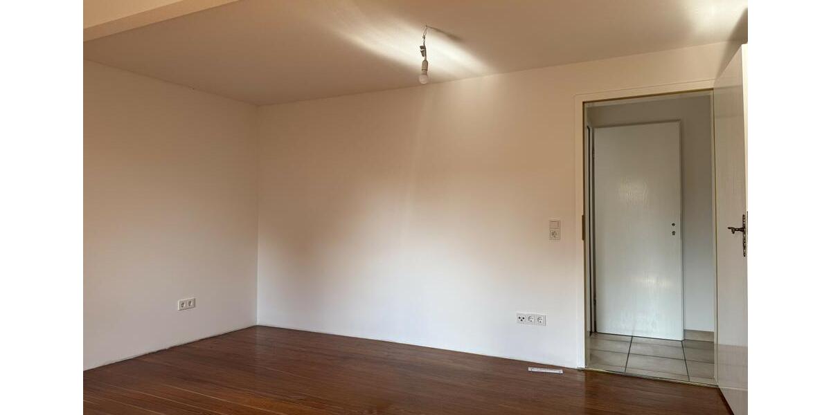 Etagenwohnung Hünfelden - 3 Zimmer, 83 m&sup2;, 750&euro; | Angebot:21727472