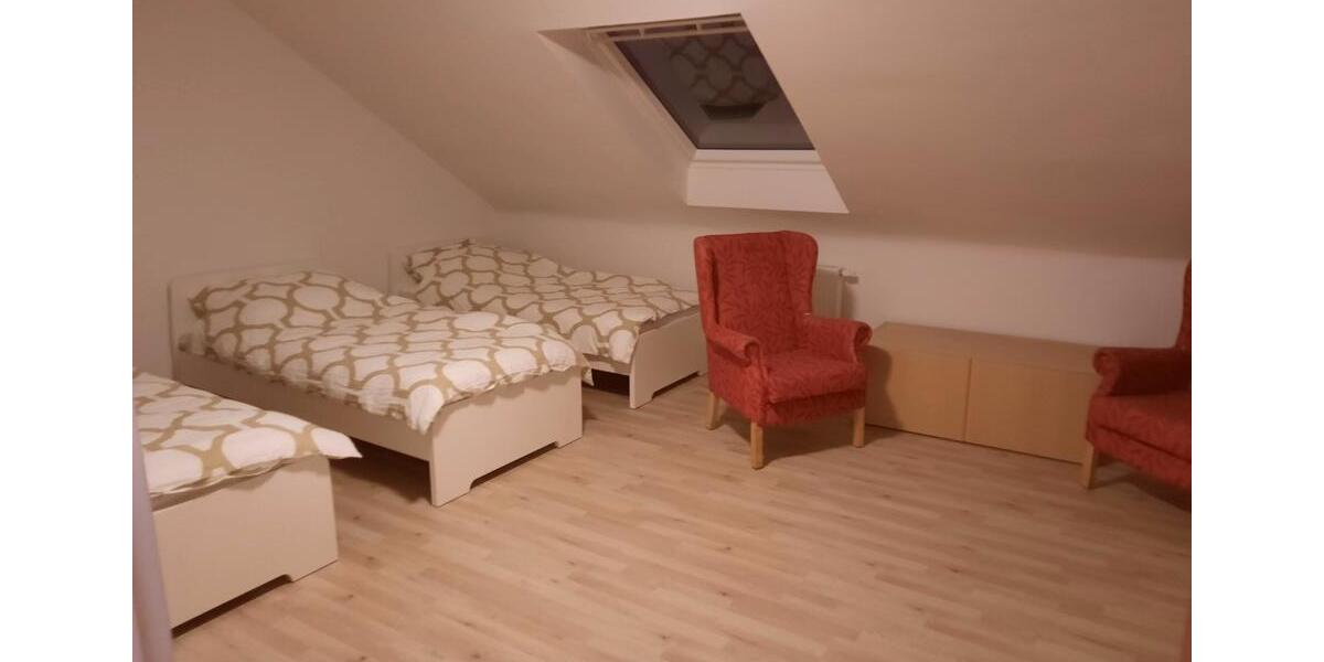 Dachgeschoßwohnung Pfinztal - 3 Zimmer, 65 m&sup2;, 1.234&euro; | Angebot:26701918
