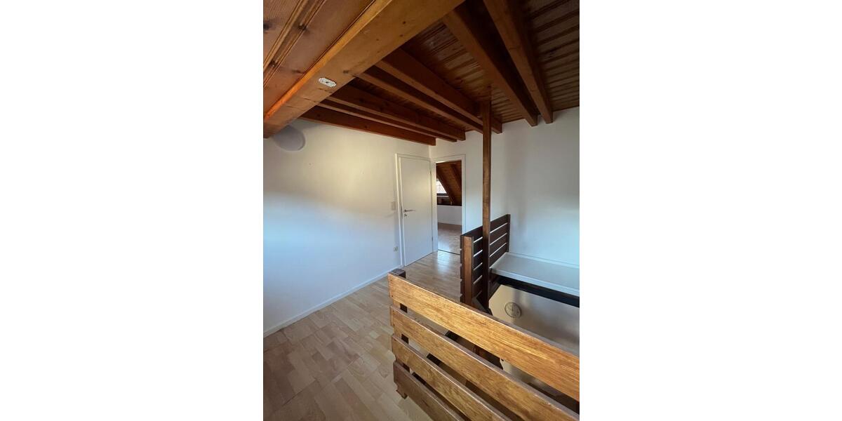 Einfamilienhaus Eberbach - 7 Zimmer, 130 m&sup2;, 1.300&euro; | Angebot:24648278