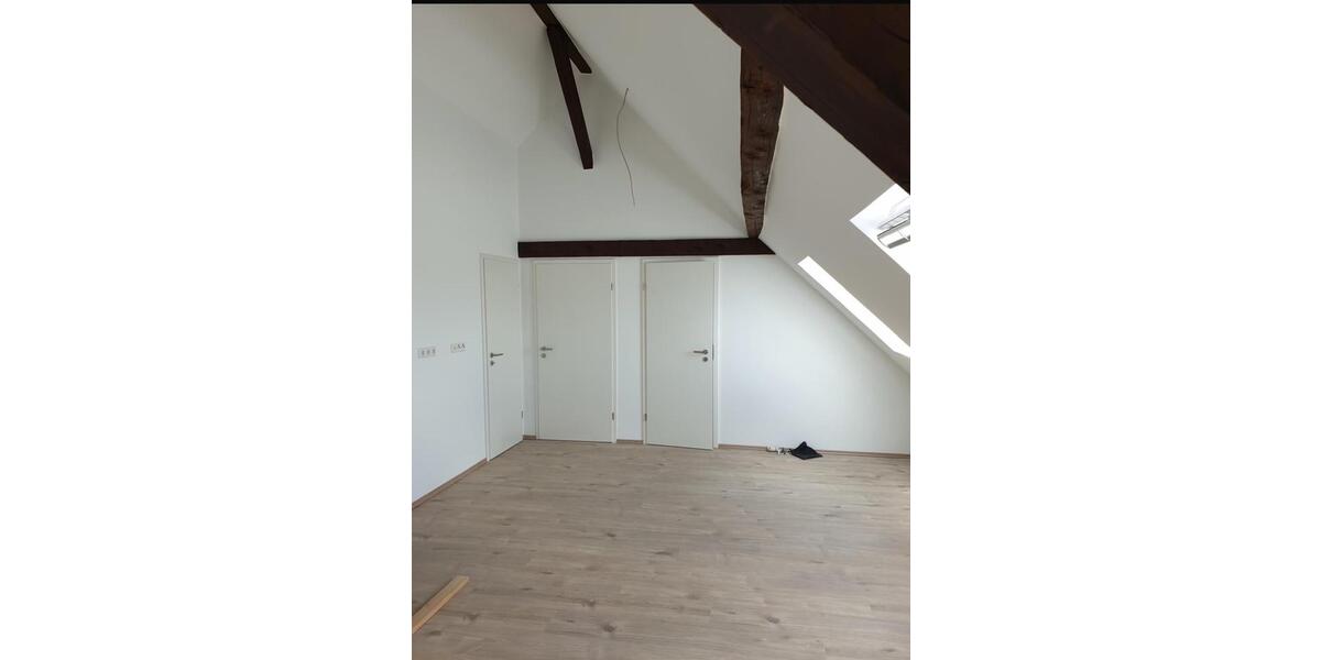 Dachgeschoßwohnung Mannheim Sandhofen - 3 Zimmer, 72 m&sup2;, 800&euro; | Angebot:24772641