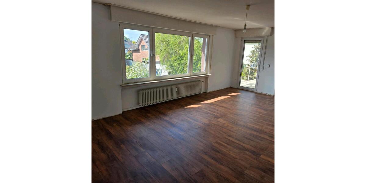 Etagenwohnung Anröchte - 2 Zimmer, 85 m&sup2;, 750&euro; | Angebot:26250324
